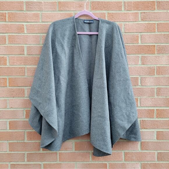 Open Front Baby Alpaca Ruana One Size Grey - Picture 3 of 7